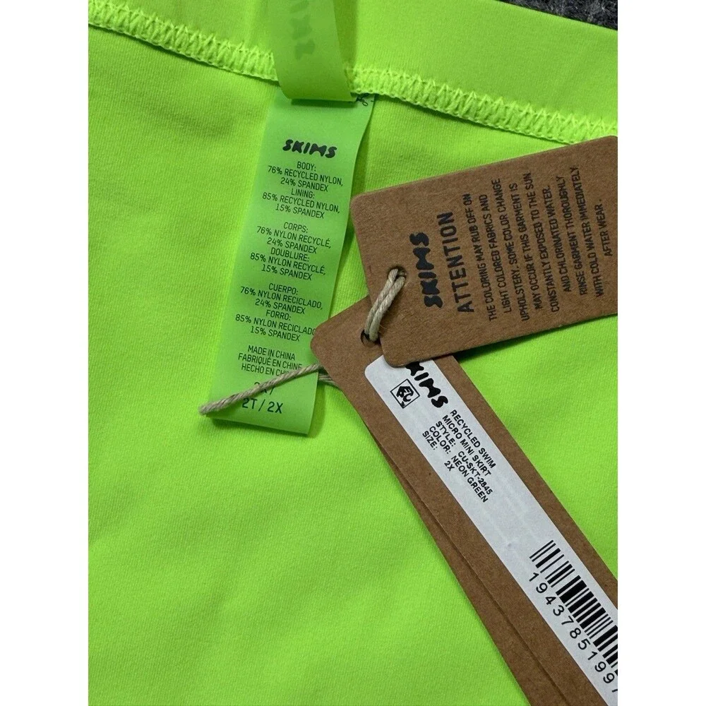 SKIMS Women Size 2X Recycled Swim Micro Mini Skirt Neon Green CU-SKT-2845 NEW